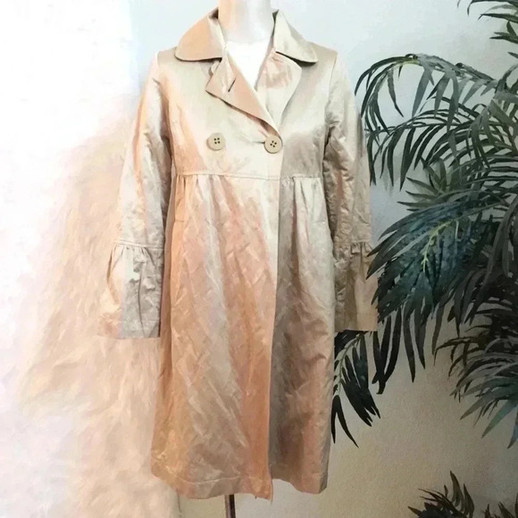 Bernardo Gold Trench Coat - Picture 1 of 7